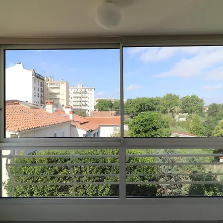 Le Mediterraneen Apartment